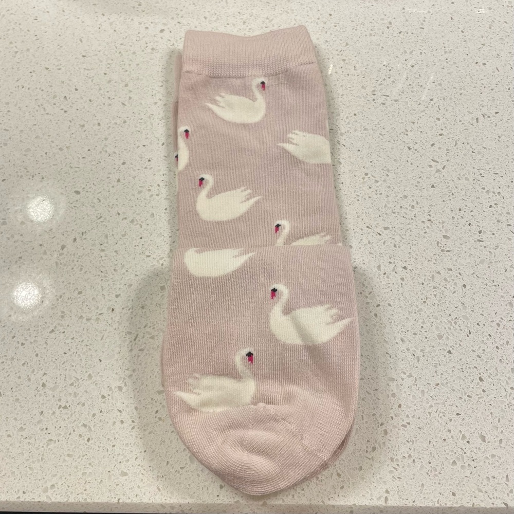 Kate Spade Light Pink Swan Socks - Picture 4 of 4
